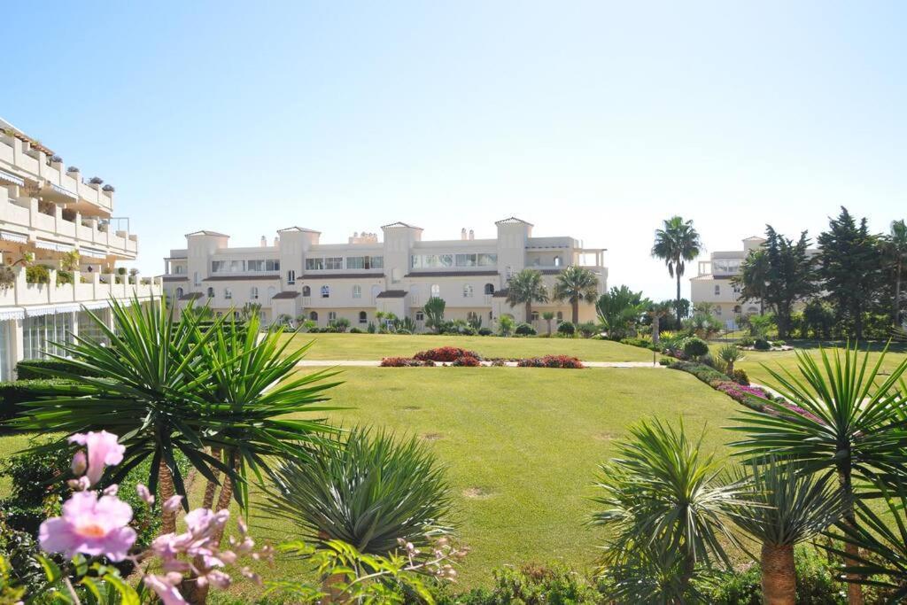 Apartment Spectacular 3 Bedrooms Sea Views *