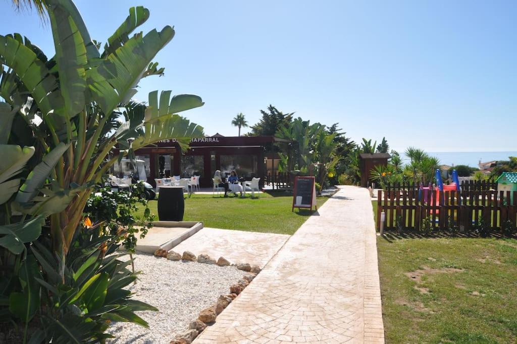 Spectacular 3 Bedrooms Sea Views Apartment El Faro