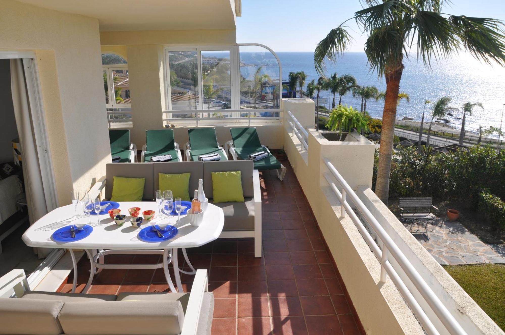 Spectacular 3 Bedrooms Sea Views * El Faro